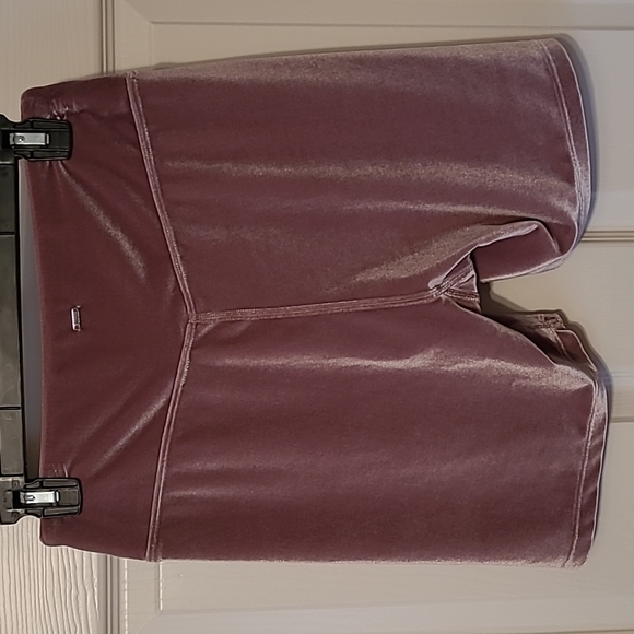 PINK VS Velour Bike Shorts NWOT - Picture 6 of 12